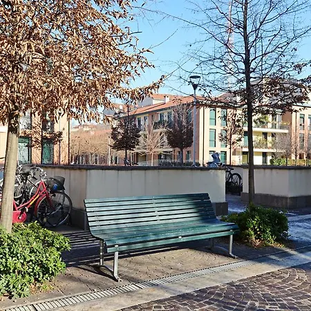 Mila Navigli Apartment